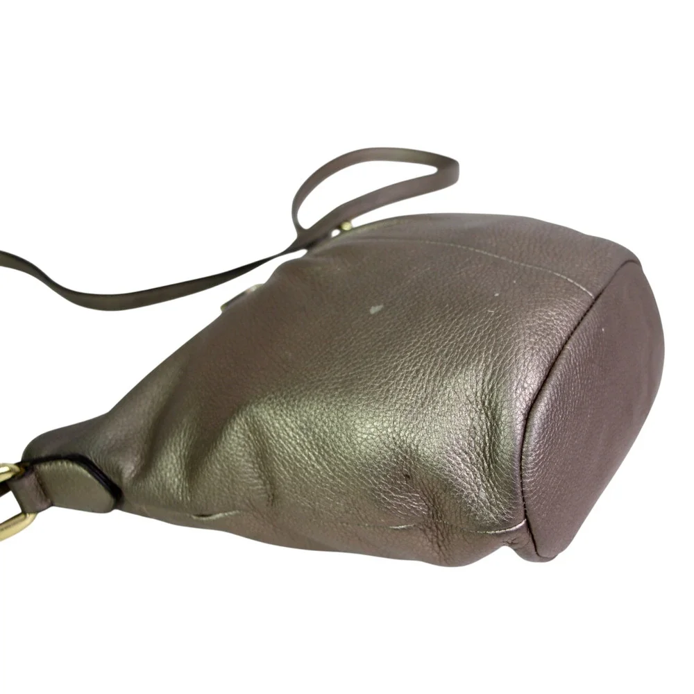 B. Makowsky GOLDEN BEIGE GENUINE LEATHER X-BODY SHOULDER BAG HANDBAG BOHO PURSE